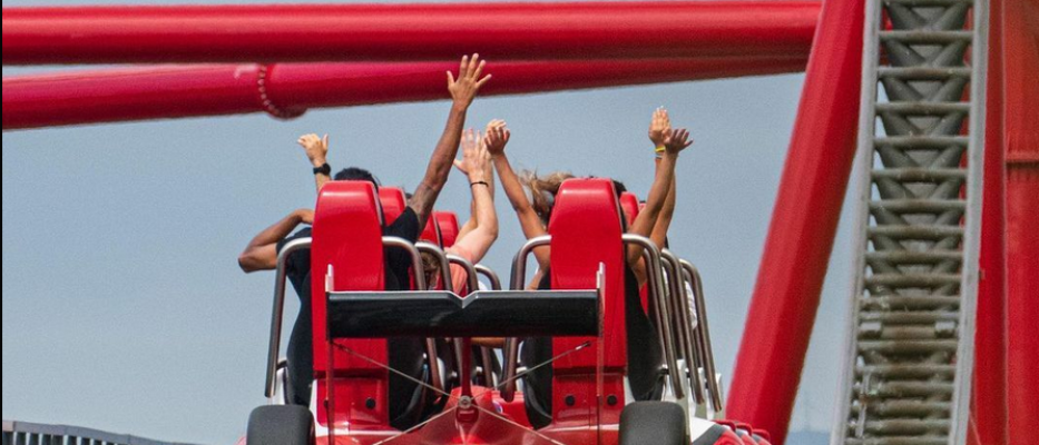 Barcelona Besuch im Ferrari Land image 1