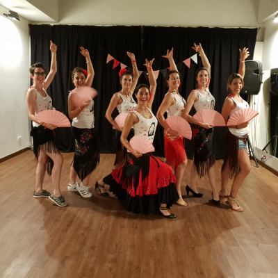 flamenco-class-4.jpg image 1