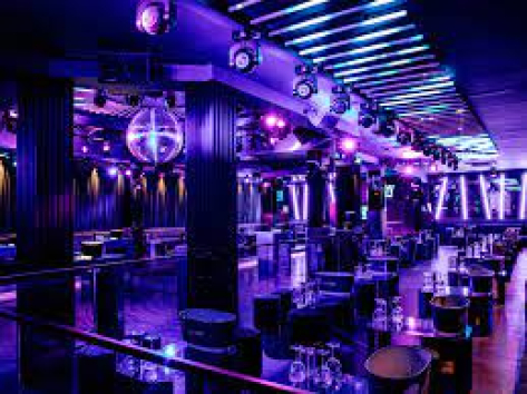 Table Reservation & Drinks @ Birdy Nightclub