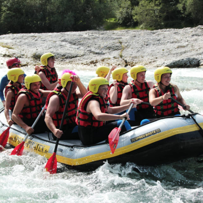 jga-rafting-auf-der-isar-sport-piraten-3.jpg image 4