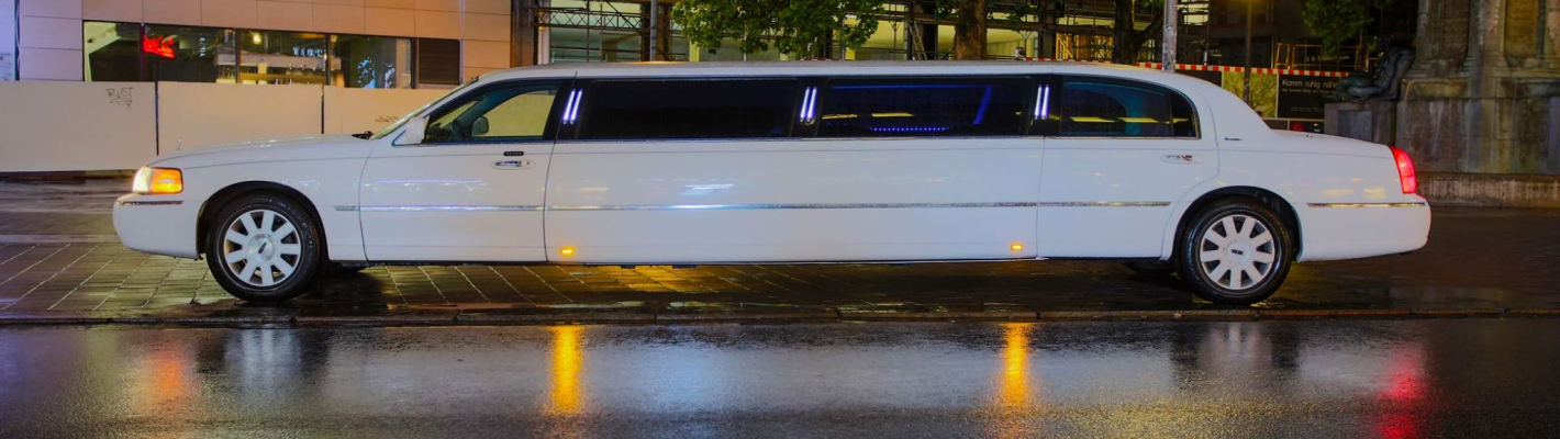 Frankfurt Limousine mieten image 1