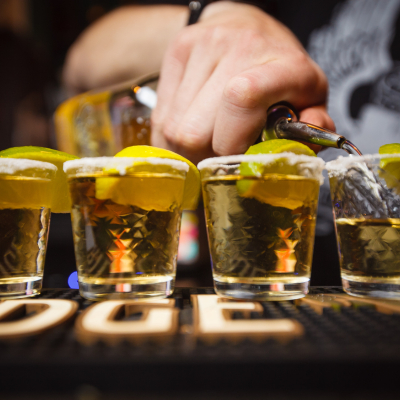 party-club-bar-drinks.jpg image 1