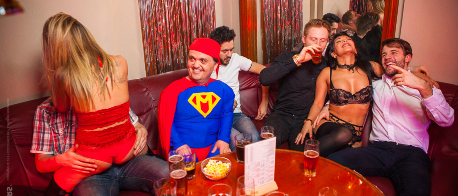 Prag Pissup-Zwerg image 1