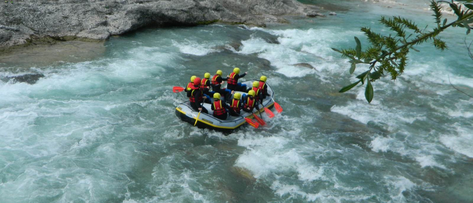 München Wildwasser-Rafting image 1