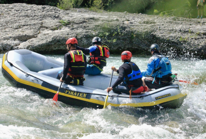 München Wildwasser-Rafting image 1