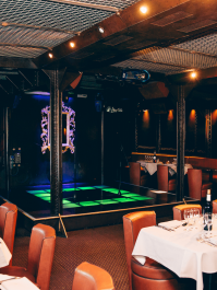 Bootsrestaurant mit Dinner & DJ Paris