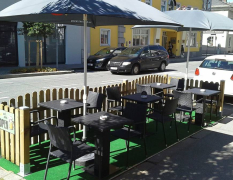 Salzburg Besuch in einer Kultkneipe image 3