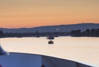 Frankfurt Sightseeing-Bootstour image 1